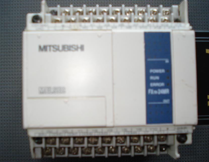 PLC FX1N-24MR-001