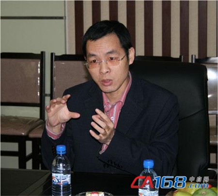 国际模协秘书长罗百辉
